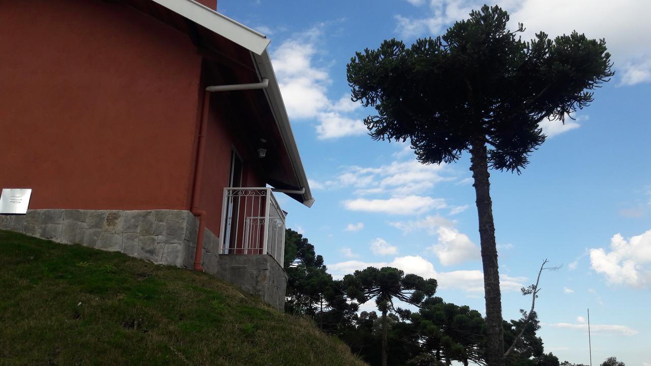 Suites E Chales Com Hidro Lareira E Ar Condicionado Villa Hegus Campos do Jordão エクステリア 写真